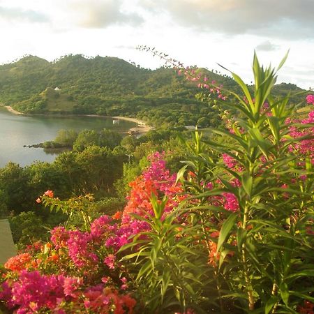 Golo Hilltop Hotel Labuan Bajo Luaran gambar