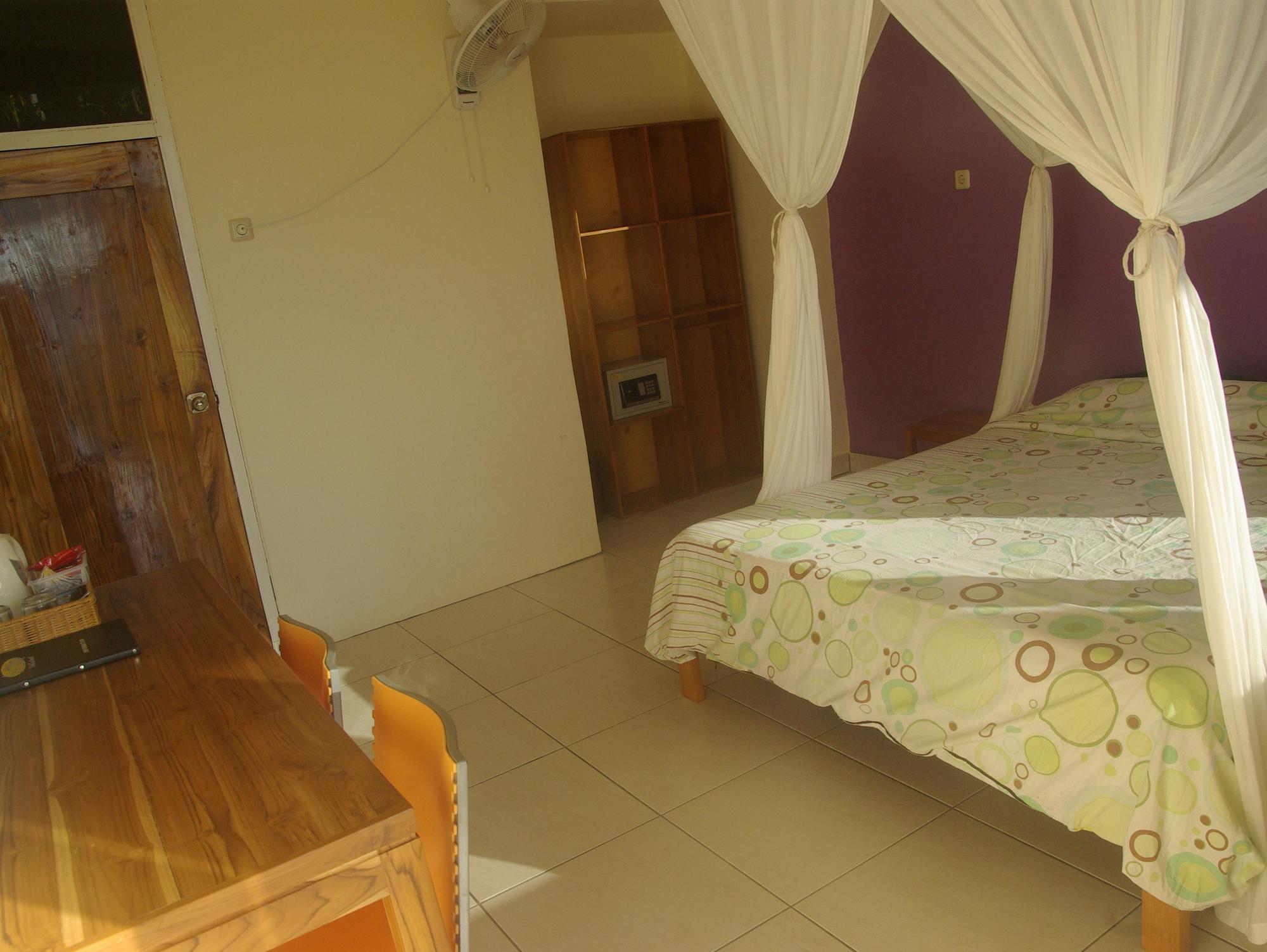 Golo Hilltop Hotel Labuan Bajo Luaran gambar