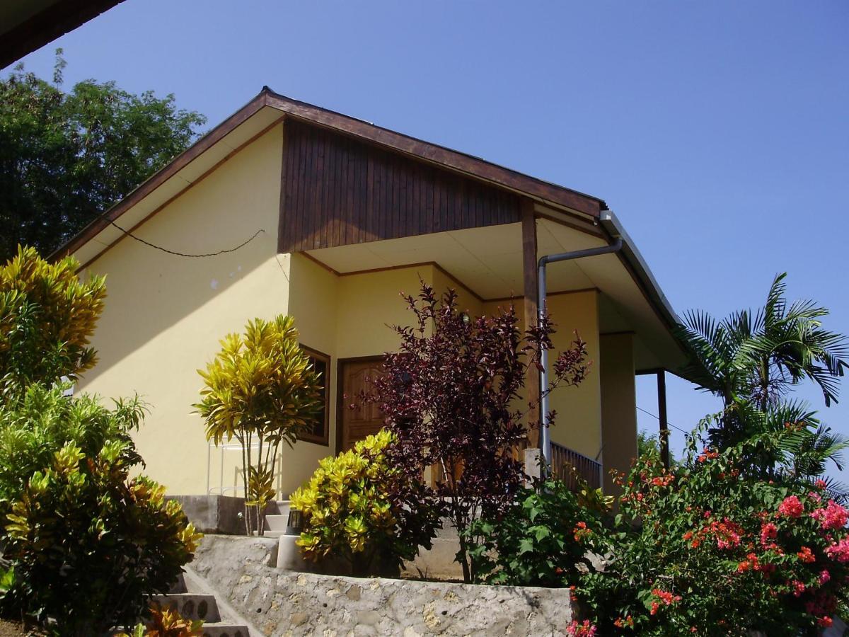 Golo Hilltop Hotel Labuan Bajo Luaran gambar
